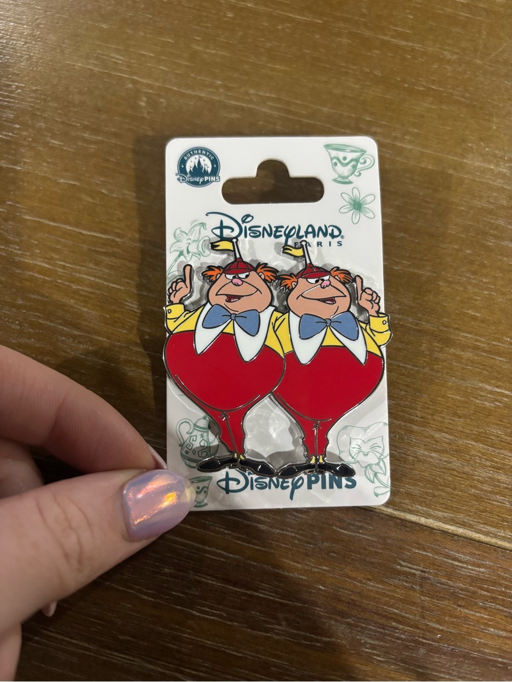 Disneyland Paris  Tweedle Dee & Tweedle Dum Pin